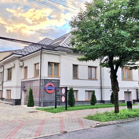English House Bistriţa Exterior foto