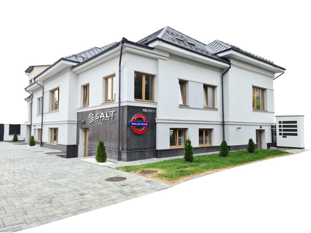 English House Bistriţa Exterior foto